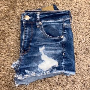 American Eagle, size 2, medium wash denim